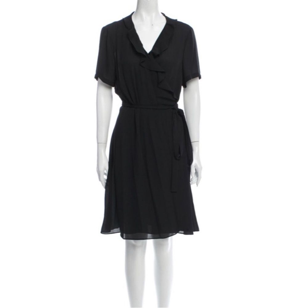 ✨ HP✨diane von furstenberg DVF Savilla wrap dress✨